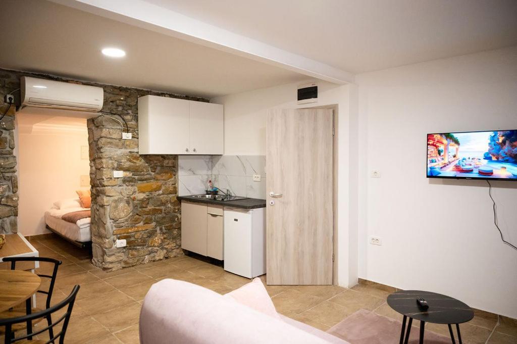 Lev Apartments Izola Exterior foto